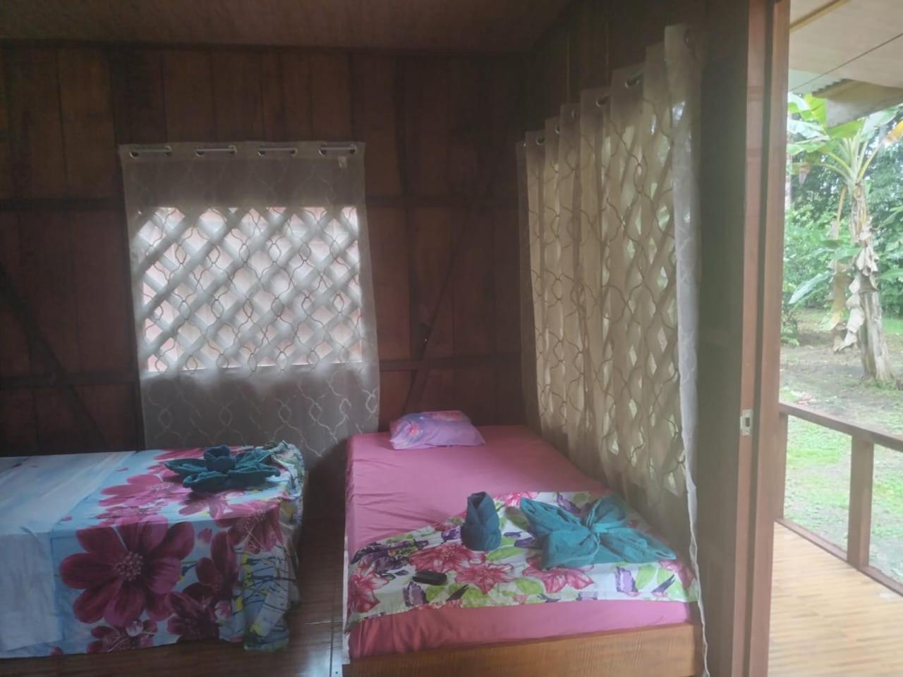 Laguna Caldera Lodge Siqurres Da Alegria Экстерьер фото