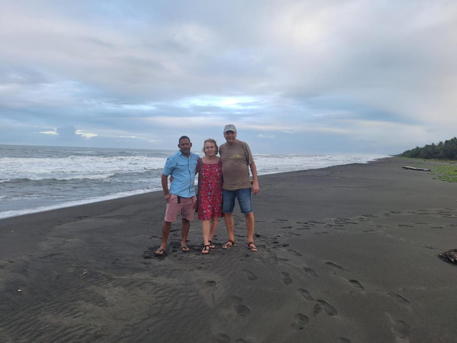 Laguna Caldera Lodge Siqurres Da Alegria Экстерьер фото